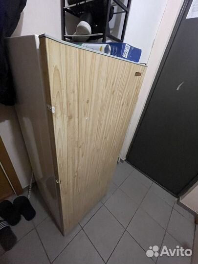 Холодильник бу (рабочий)