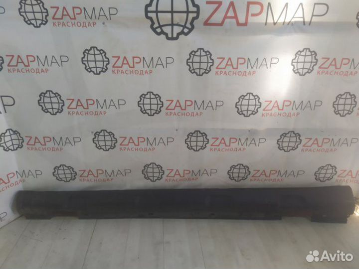 Накладка порога Mercedes GLA A1566980954