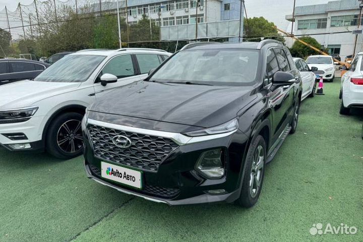 Hyundai Santa Fe 2.0 AT, 2021, 5 000 км