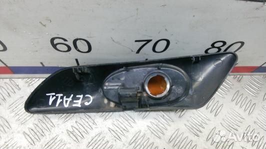 Повторитель поворота крыла передний левый iveco da