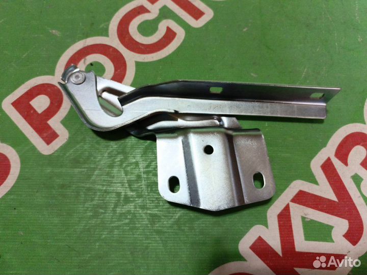 Петля капота левая Volkswagen Jetta 6