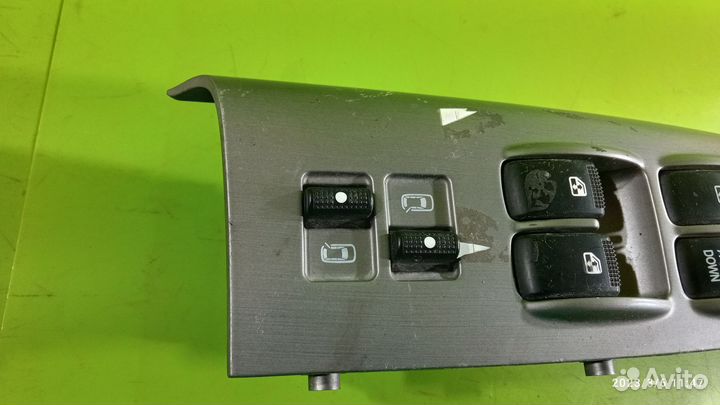 Блок управления стеклоподъёмниками Kia Carnival
