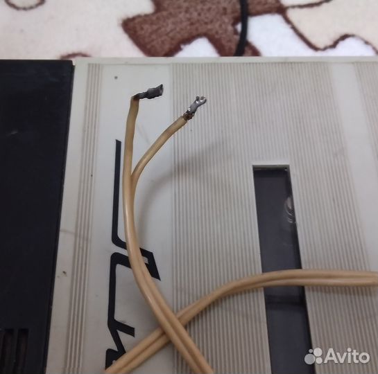 Катушечный мини-магнитофон Лира-206 (1972 г.)