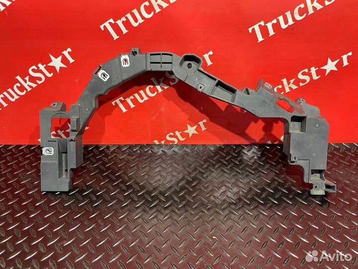 Кронштейн торпедо левый Renault T