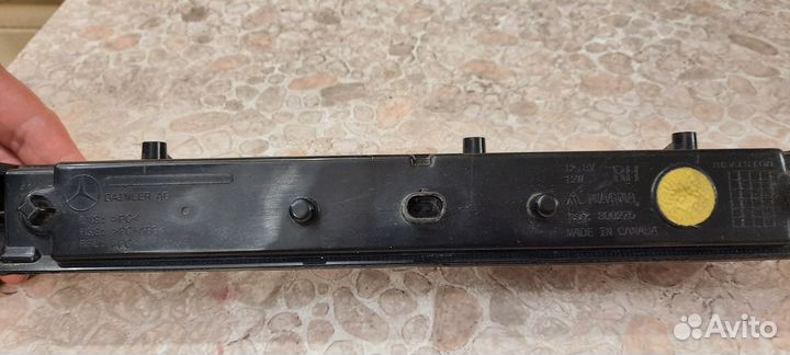 Ходовой огонь правый новый Mercedes Gl 350