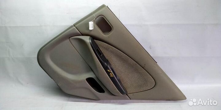 Обшивка двери км-т (карты) Nissan Almera N16 00-0