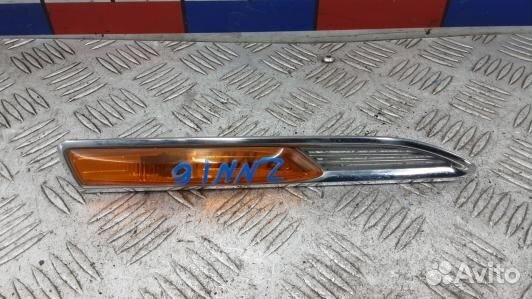 Повторитель поворота крыла передний левый ford mon