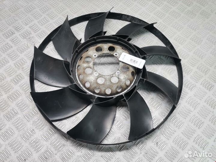 Крыльчатка вентилятора (лопасти) Land Rover