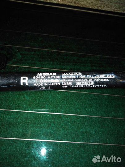 Стекло заднее Nissan Liberty