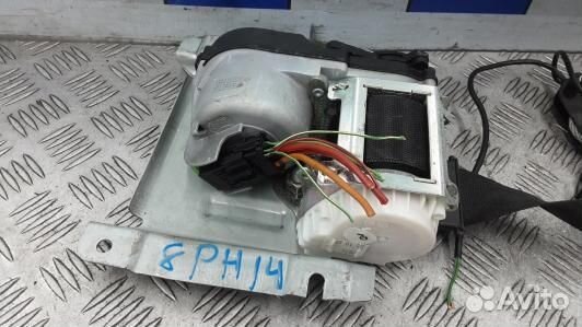 Ремень безопасности с пиропатроном сиденья передне