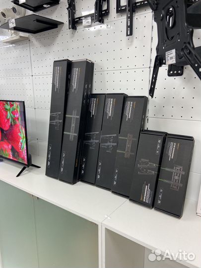 Кронштейн для телевизора