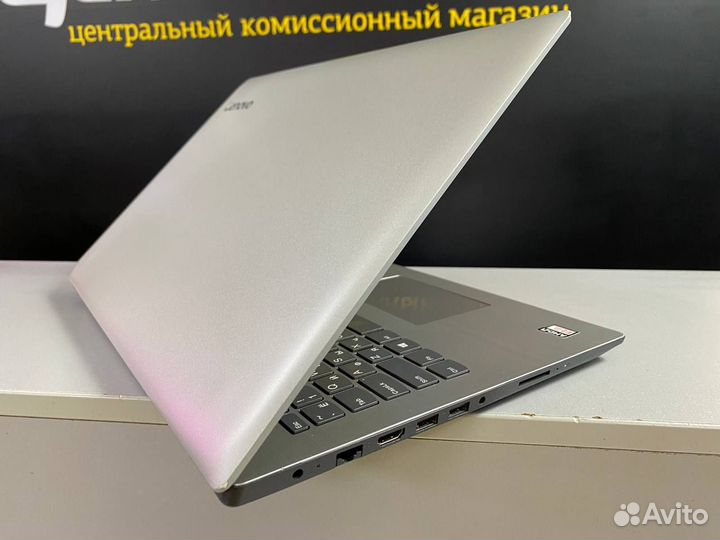 Ноутбук Lenovo AMD E2 / 4GB + SSD 128GB / Radeon