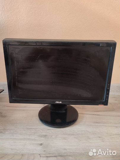 Монитор Asus VGA 20