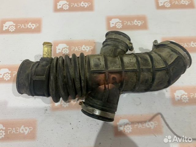 Патрубок воздушного фильтра Nissan Qashqai+2 JJ10E