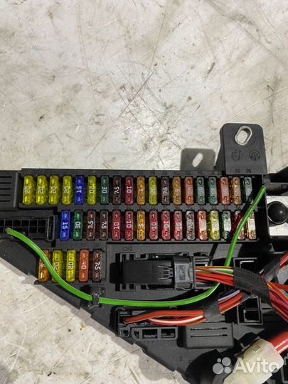 Блок предохранителей Bmw 5 E60 N47B20 2Л 2008