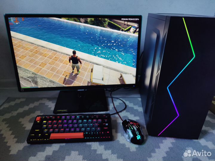 Компьютер с монитором