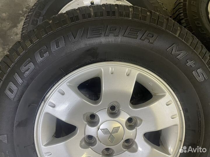 R16 Cooper Discoverer M+S 245/75, PCD 6x114.3 DIA 16