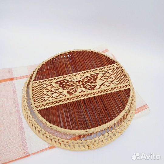 Плетеная корзина поднос хлебница блюдо