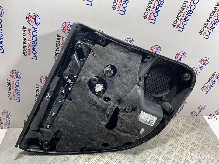 Обшивка двери Audi A3