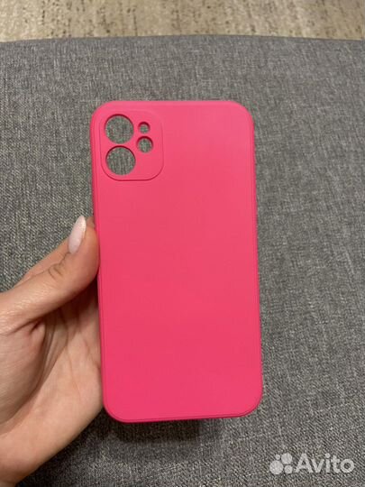 Чехол на iPhone 11