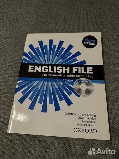 English File Pre-Intermediate 3 edition