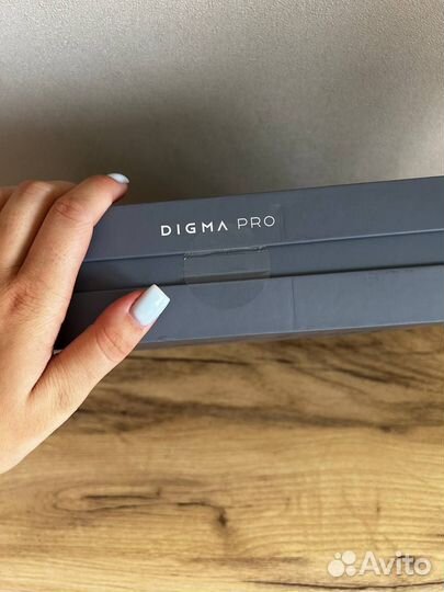 Ноутбук Digma PRO Fortis