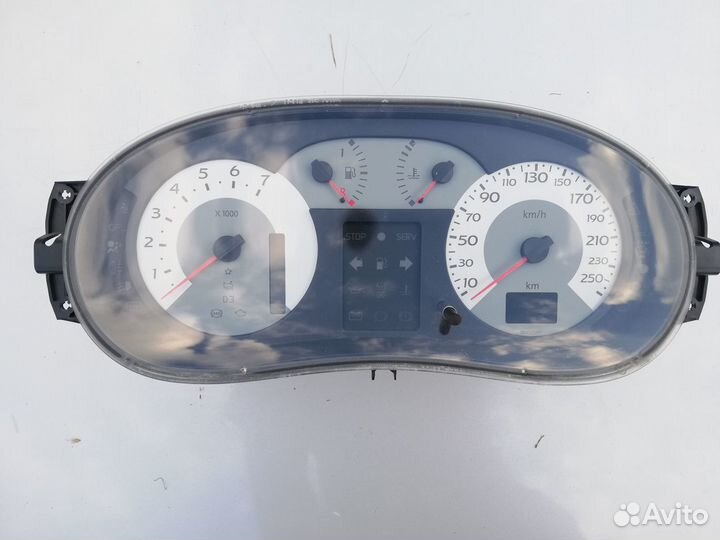 Щиток приборов АКПП Renault Symbol