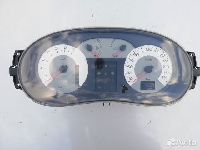 Щиток приборов АКПП Renault Symbol