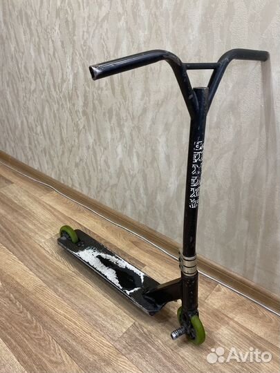 Трюковой самокат