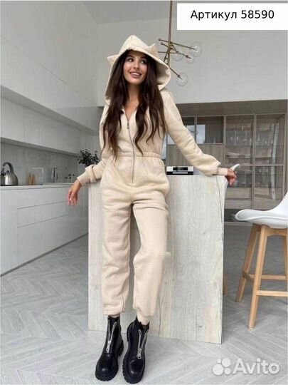 Комбинезон женский
