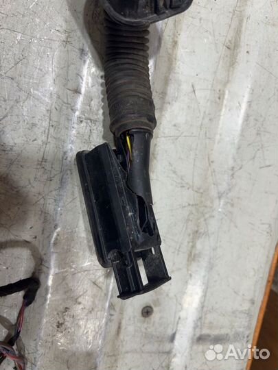 Проводка двери передняя левая Volkswagen Passat B8