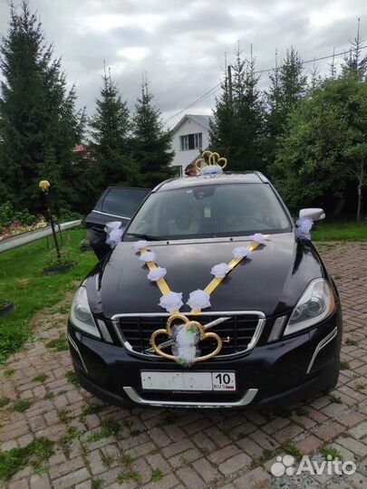 Свадебное украшение на автомобиль