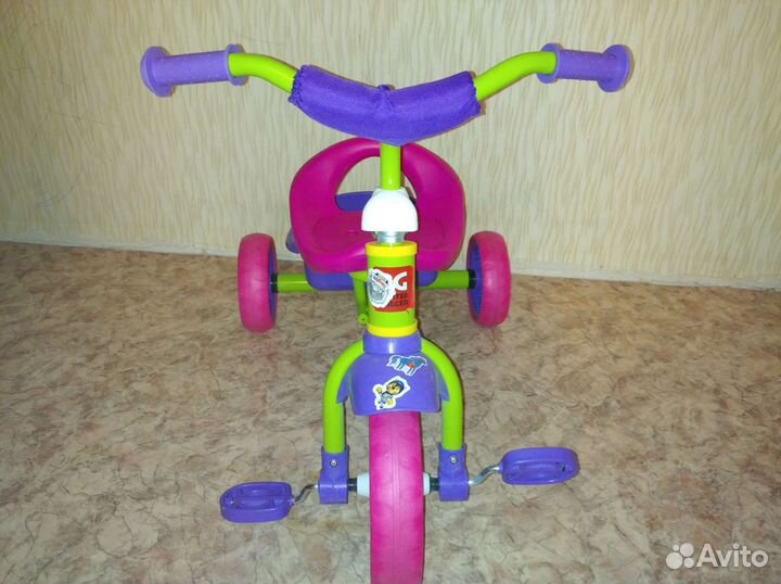 Детский трехколесный велосипед