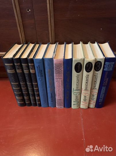 Книги (цена договорная)