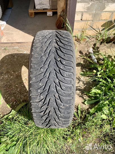 Yokohama Ice Guard Stud IG55 255/55 R17 103