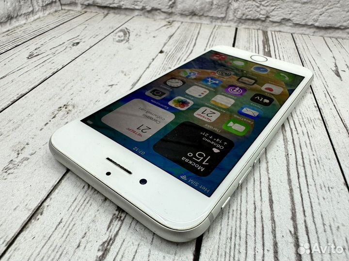 Apple iPhone 8 64gb Silver 100Акб