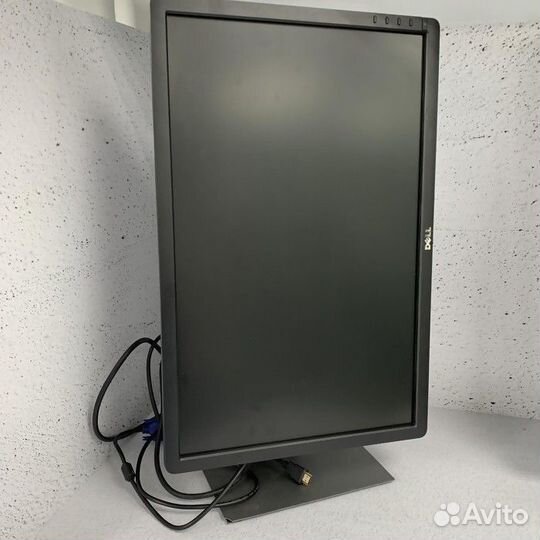 Монитор dell P2213