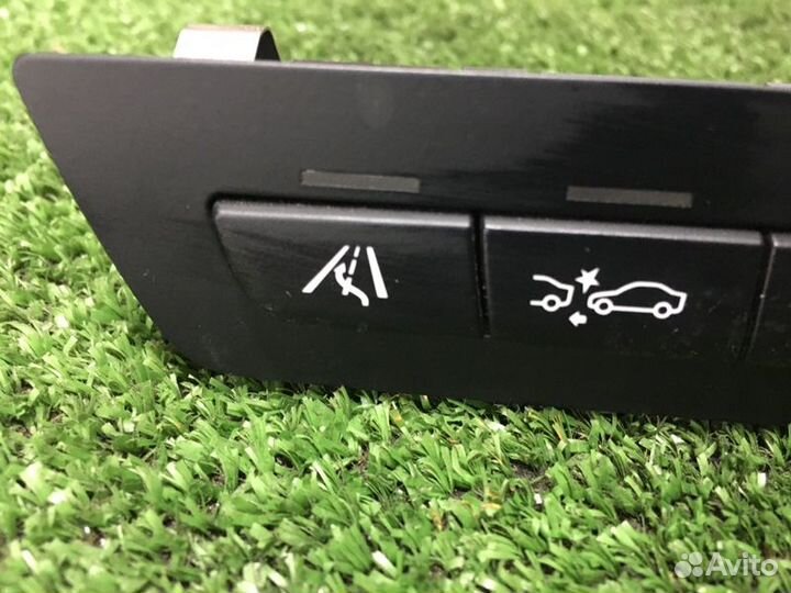 Блок кнопок центральной консоли Bmw 535I F10 N55