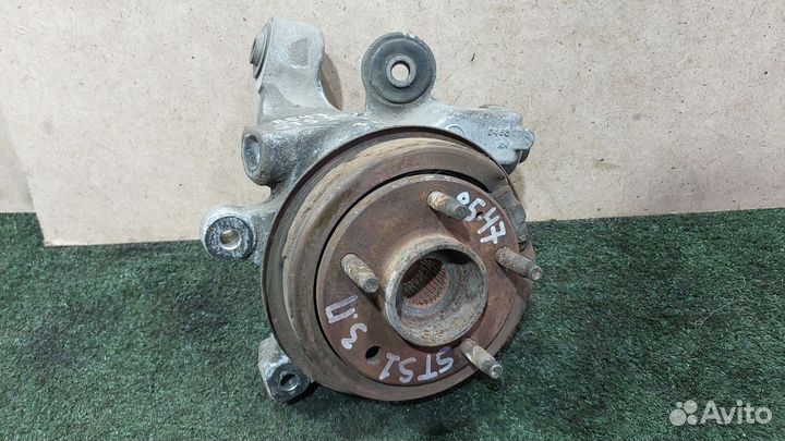 Кулак задний правый 4x4 LH2 4.6 STS 1