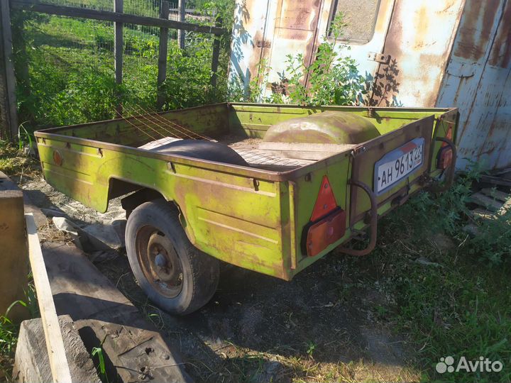 Прицеп легковой