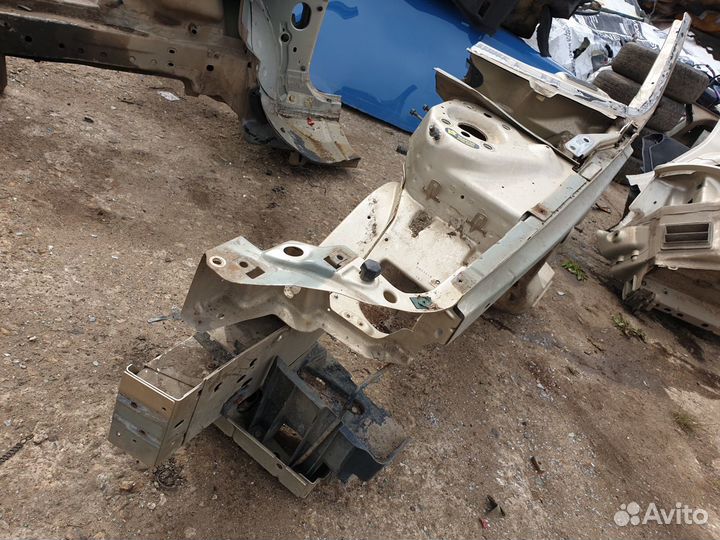 Лонжерон передний левый четверть dodge stratus до