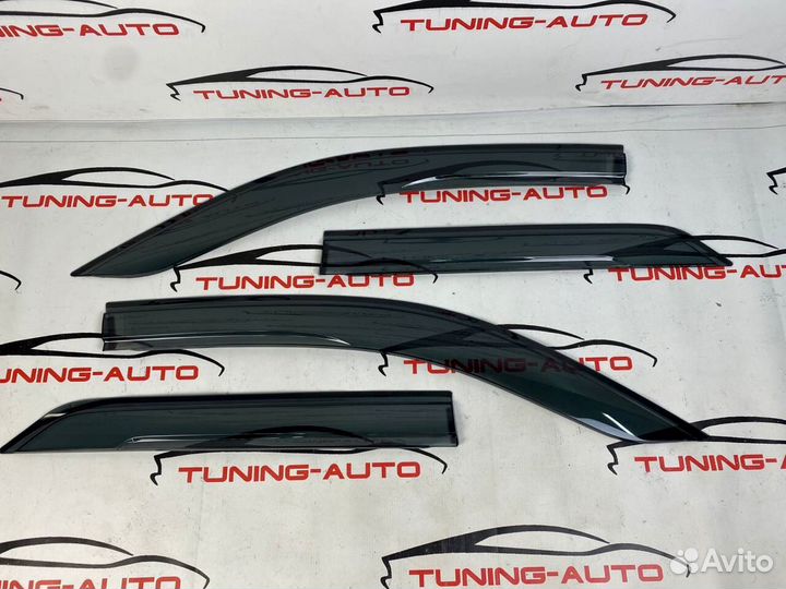 Дефлекторы Toyota Fortuner (AN160)