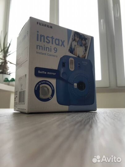 Плёночный фотоаппарат instax mini 9