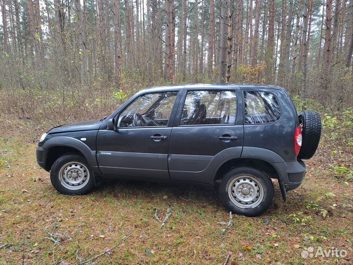 Chevrolet Niva 1.7 МТ, 2011, 149 100 км