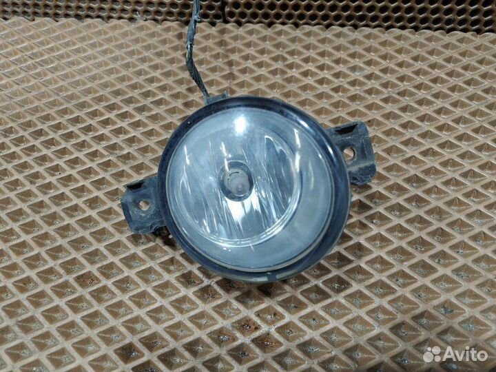 Фара противотуманная левая Nissan X-Trail NT30