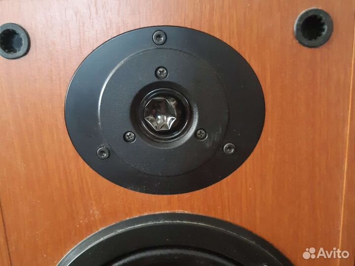 Акустика Yamaha ns 50f /напольные, фронтальные