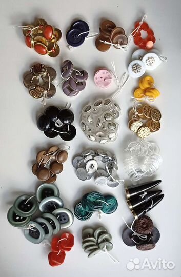 Пуговицы СССР и современные - 1 килограмм
