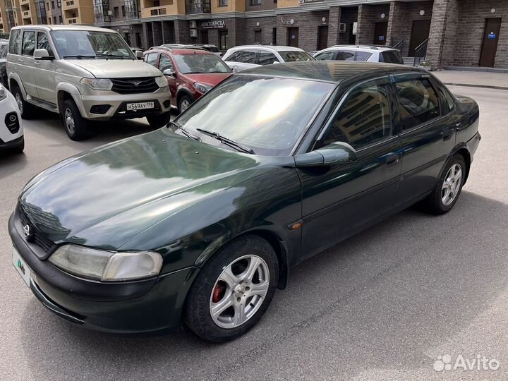 Opel Vectra 1.6 МТ, 1998, 200 000 км