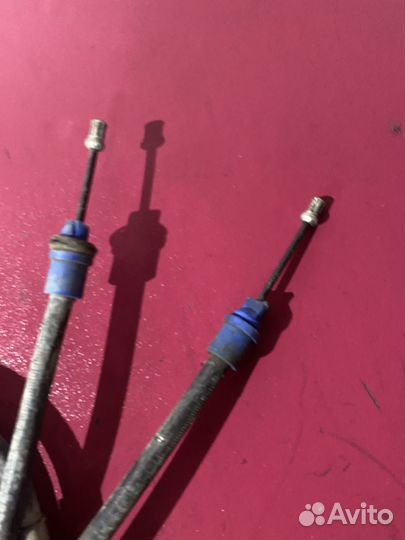 Трос ручника Renault Logan 1