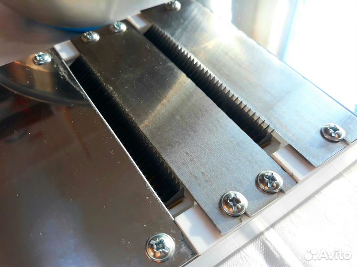 Тёрка для корейской моркови металлическая